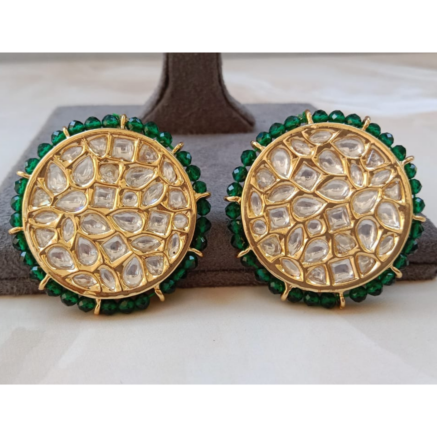 Kundan Tops