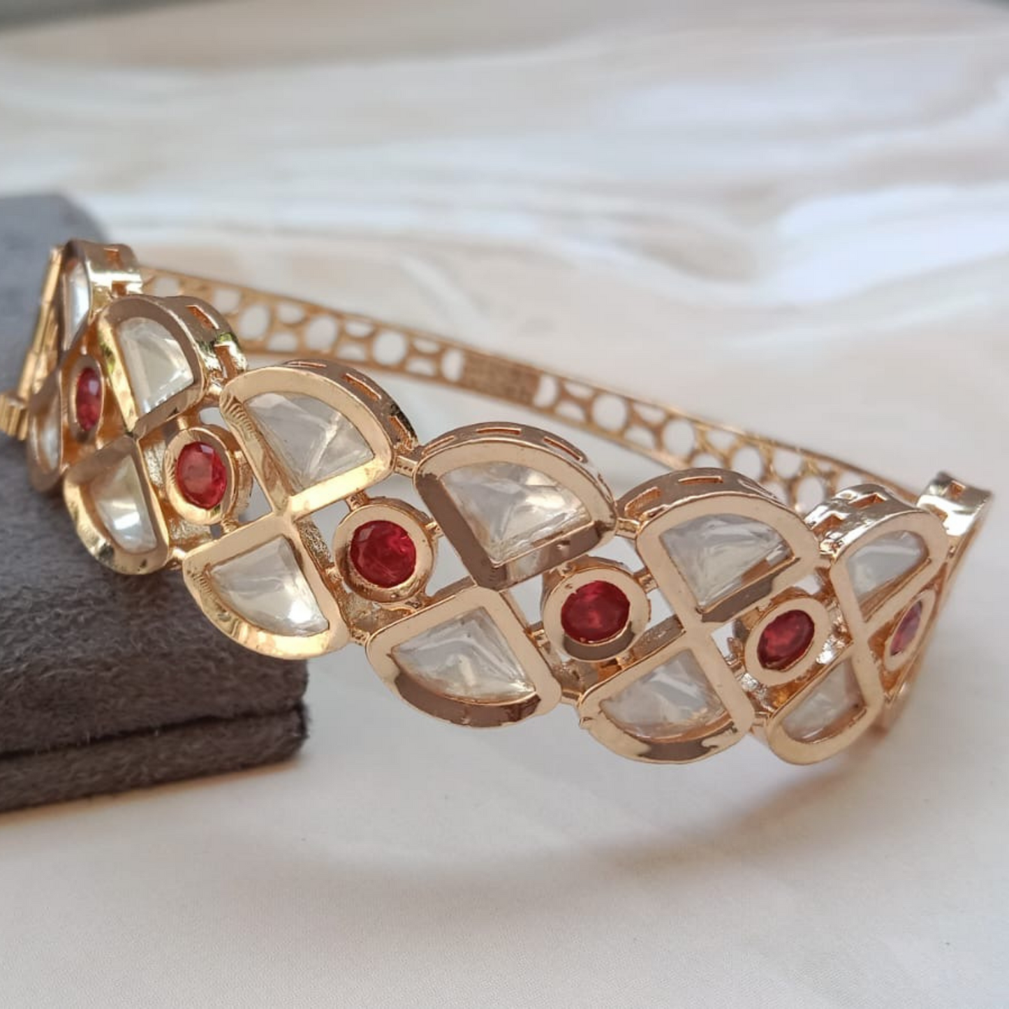 Kundan Openable Bracelet
