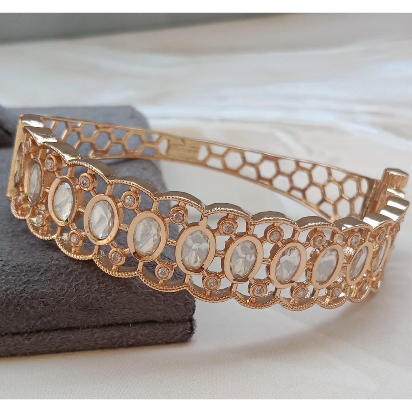 Kundan Openable Bracelet