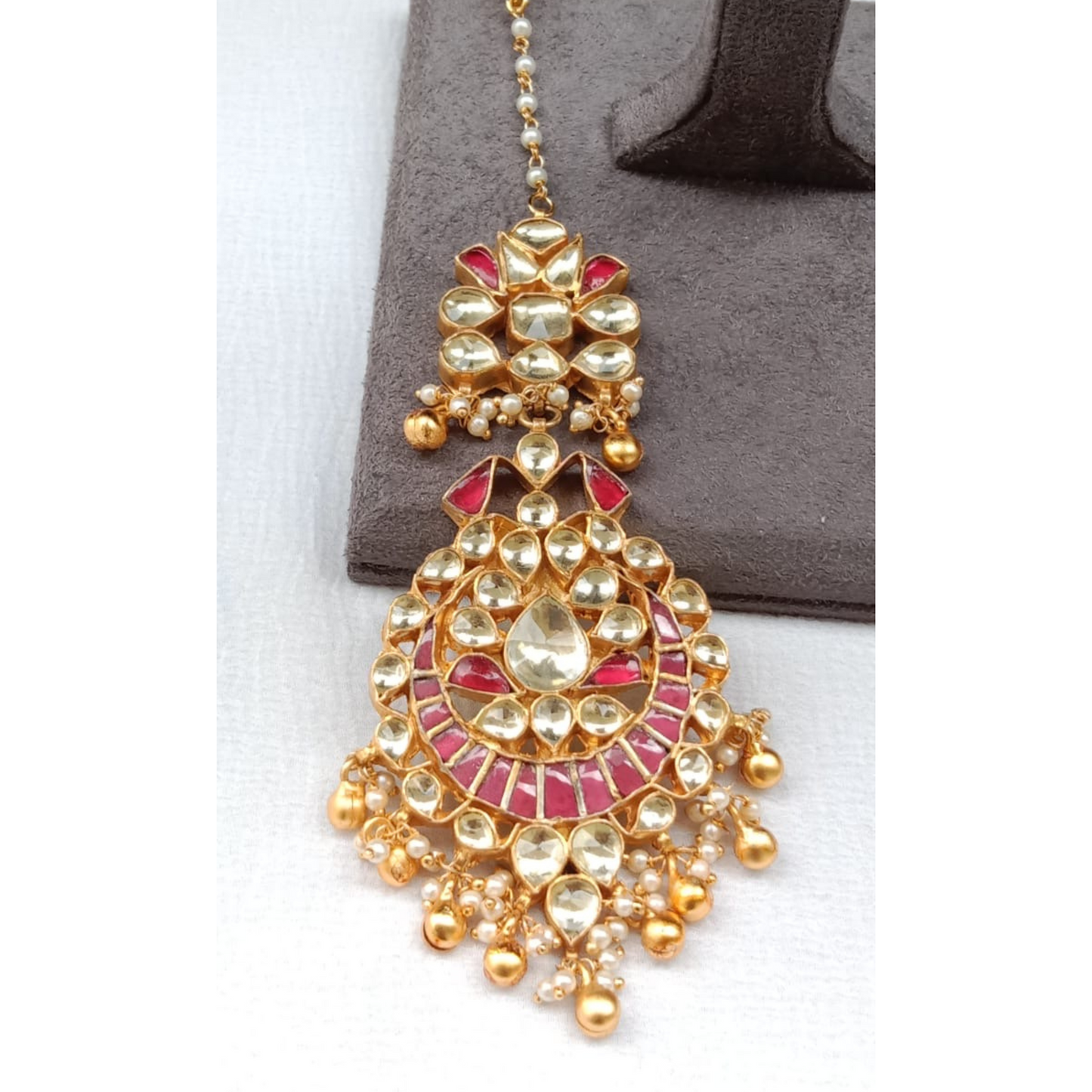 Gold-plated Maang Tikka