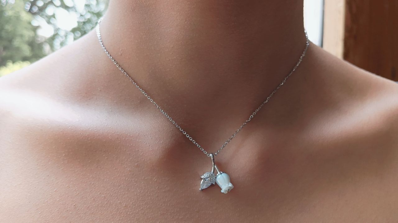 925 Pure Silver Tulip Chain Pendent
