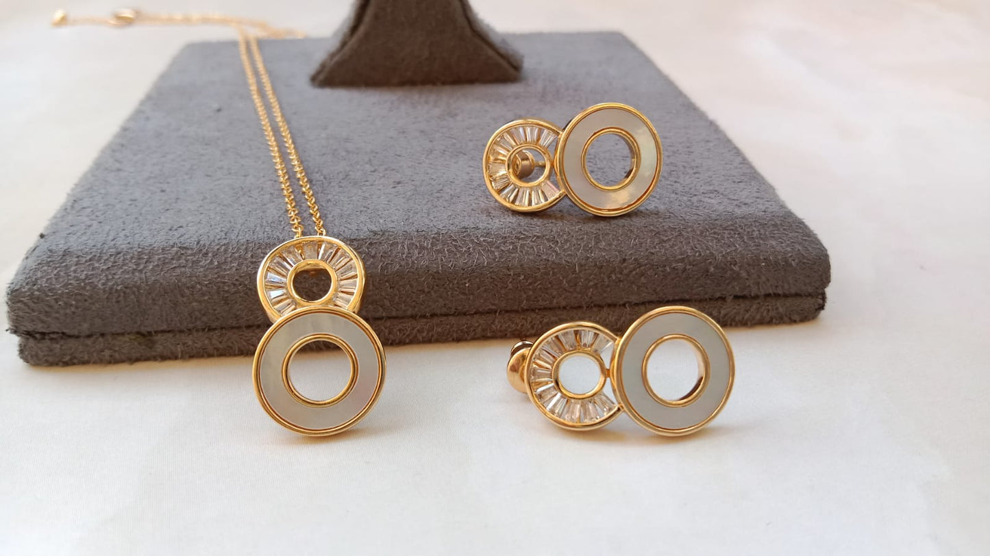 MOP Pendant Set