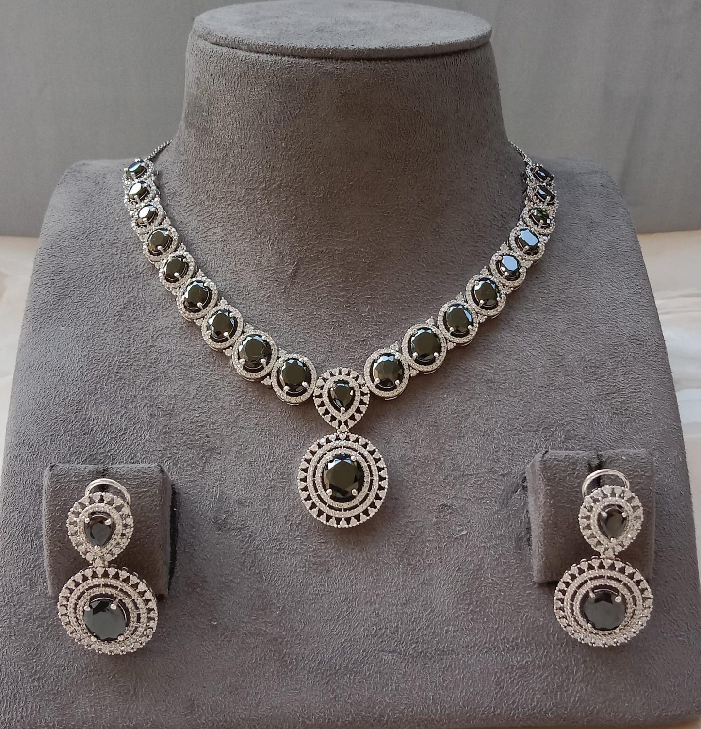 Royal AD Necklace Set with Black Stone & Circular Pendant