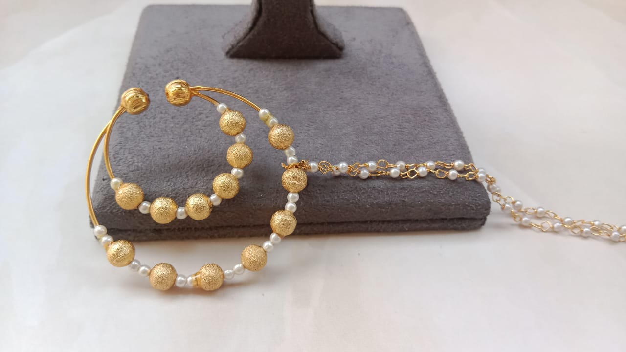 Golden Plated Nosering with Textured Beads and Pearl Chain