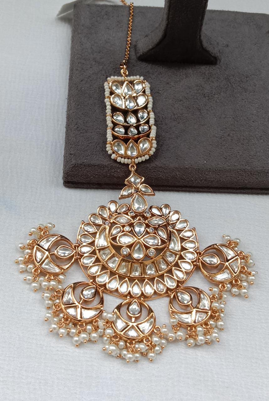 Gold-plated Maang Tikka