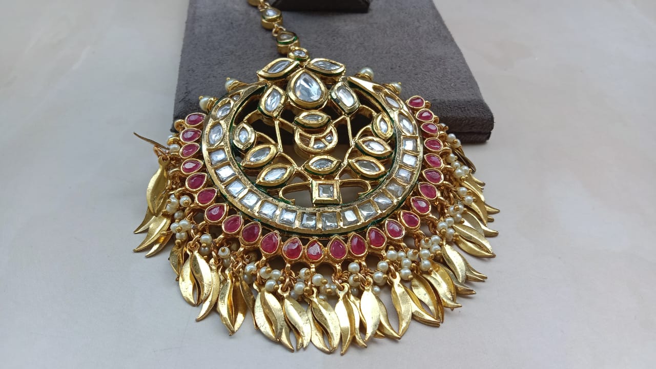 Ruby Kundan Tikka with Gold Plating Petal Design