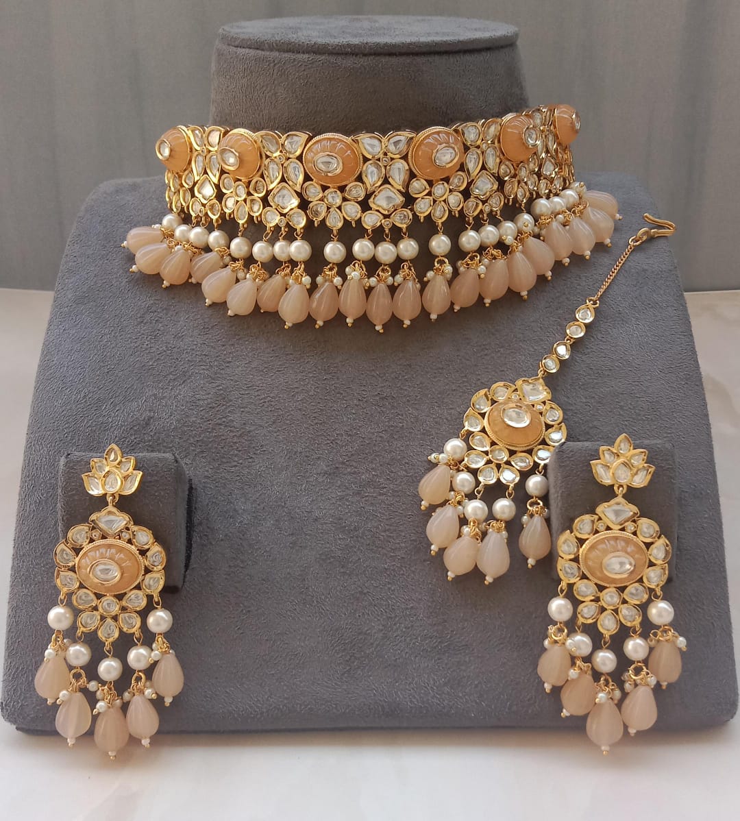 Regal Champagne Kundan Choker Set with Pearl Drops