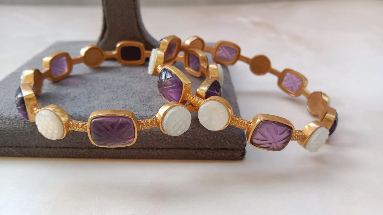 Carved Amethyst MOP Bangle