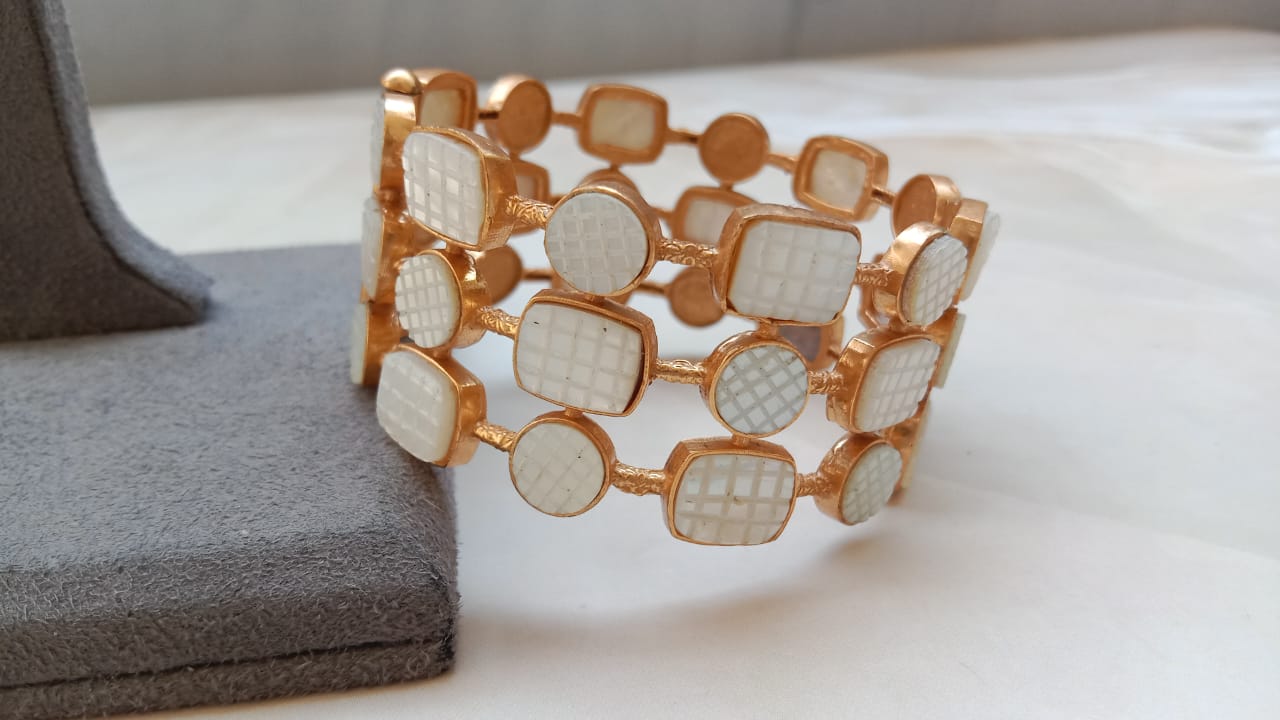 Carved MOP Bracelet