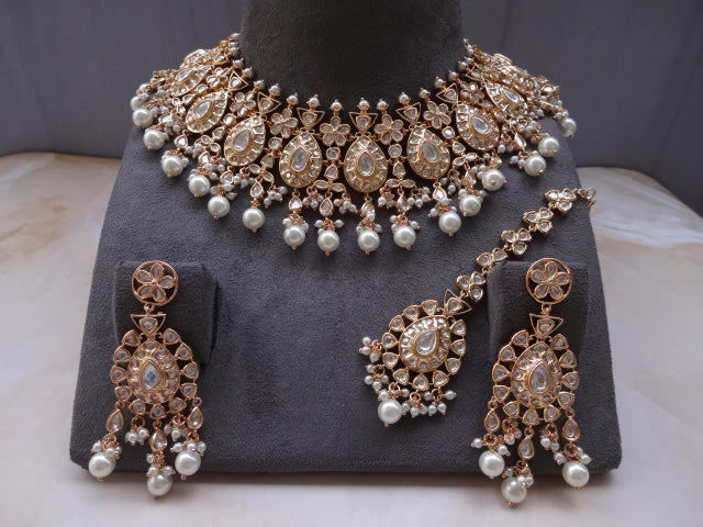 Polki Diamond Necklace Set