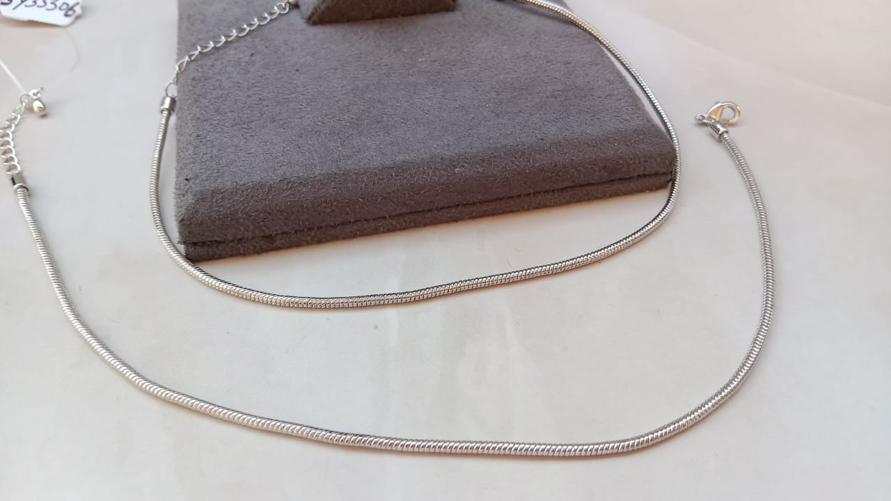 Classic Silver-Tone Minimalistic Chain Anklet