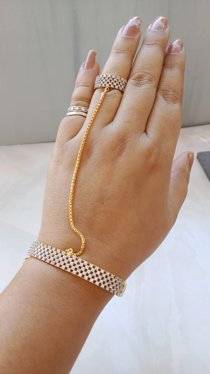 Gold plated American Diamond Haathphool