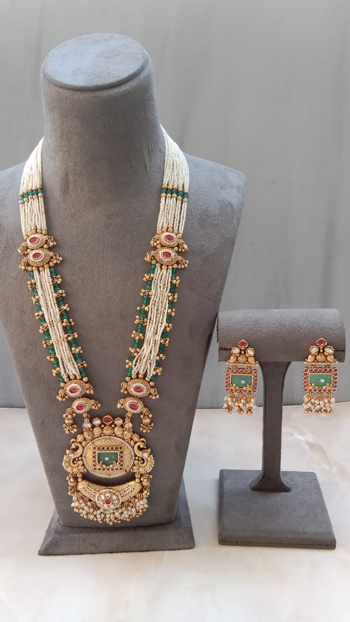 Long haar Temple Jewellery Set