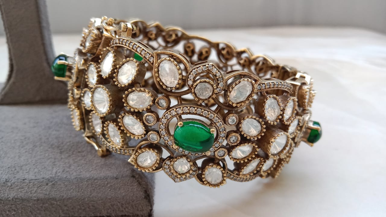 Oxidised Openable Kundan Bracelets