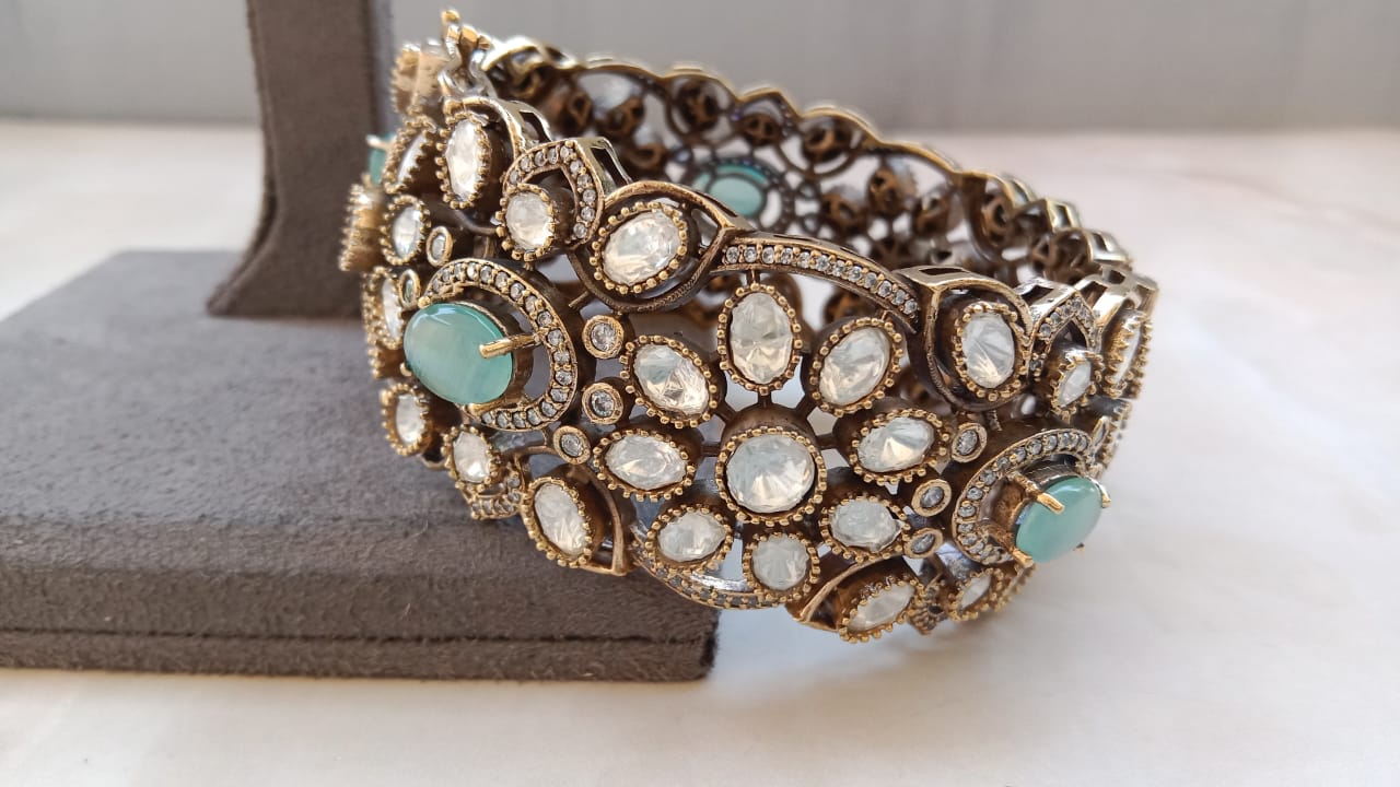 Oxidised Openable Kundan Bracelets