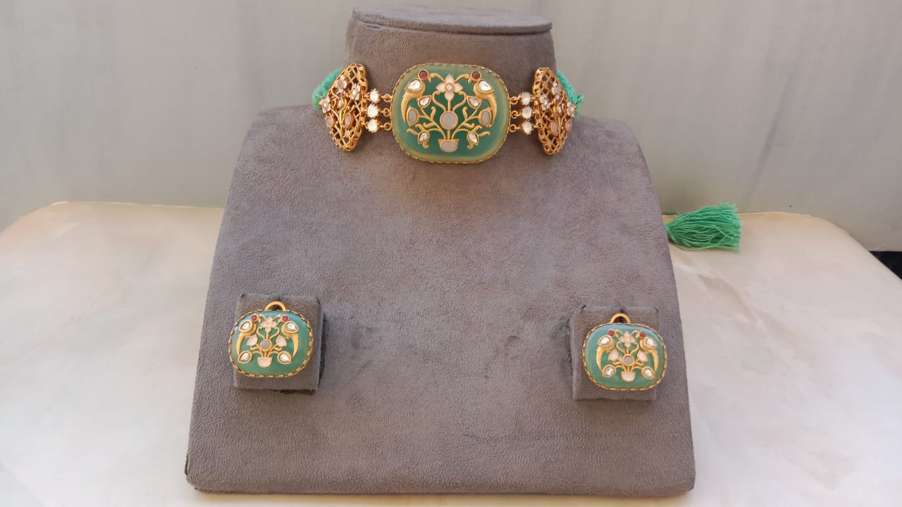 Enamel Choker Set