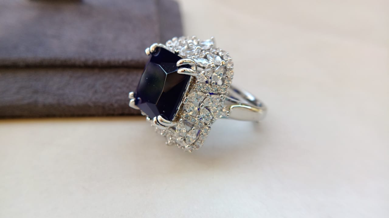 Elegant Adjustable AD Ring with Sparkling Diamond Finish
