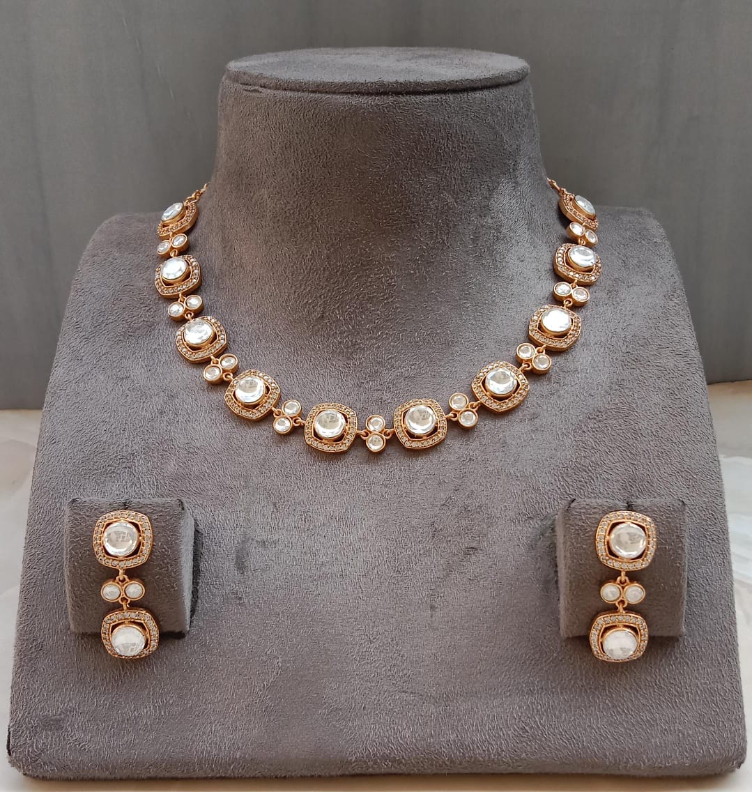 Classic Polki Radiance Necklace Set