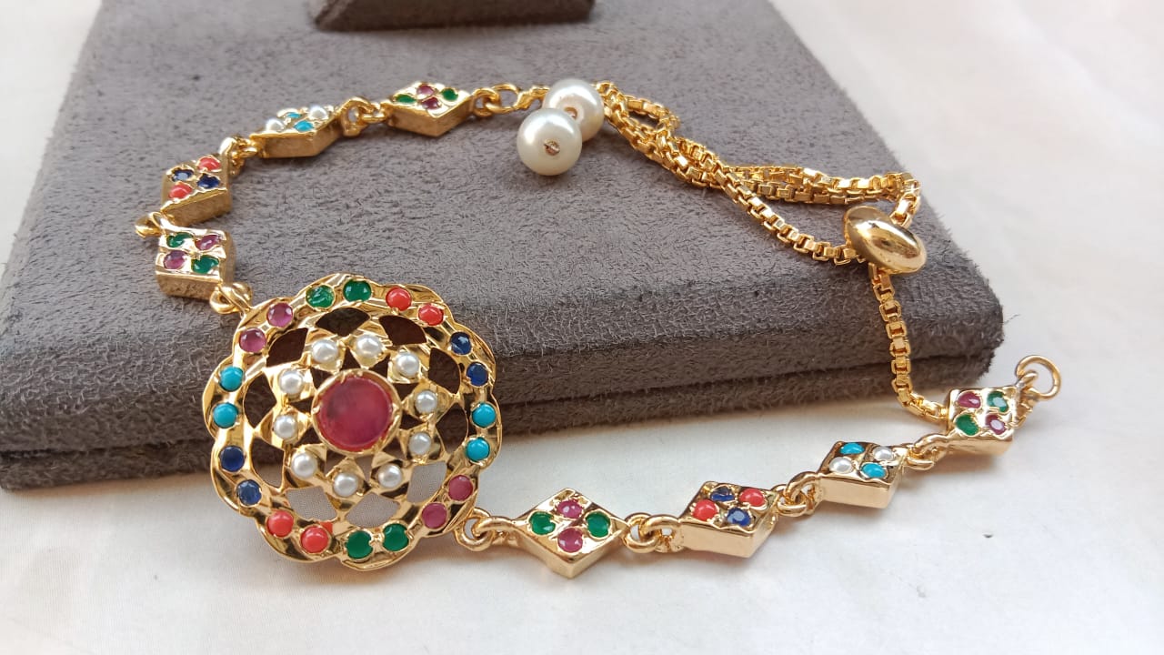 Jaadau Adjustable Bracelet