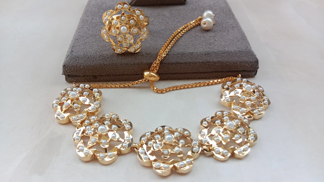 Jaadau Ring & Bracelet Combo – Golden Plated Floral Design