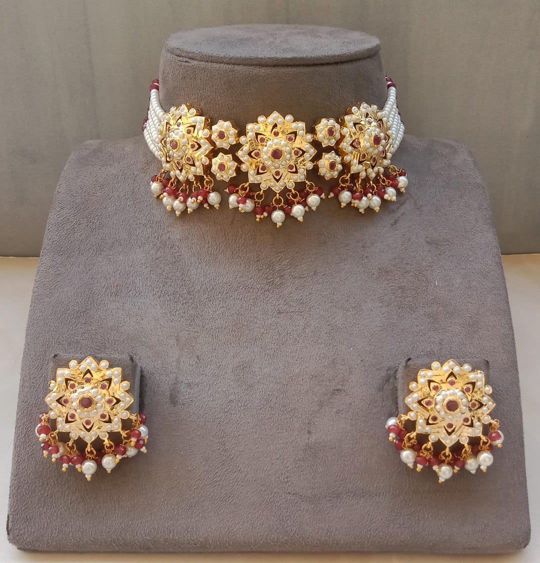 Kundan Choker Set – Mint & Ruby Colour Options with Beads and Stones