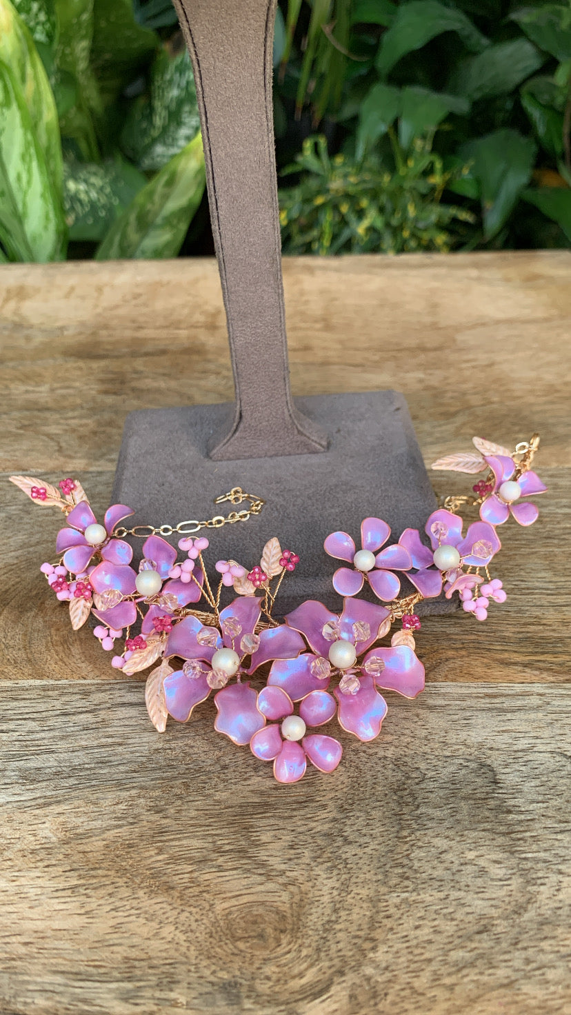 Purple Floral Jewellery Necklace with Leaf and Flower Design