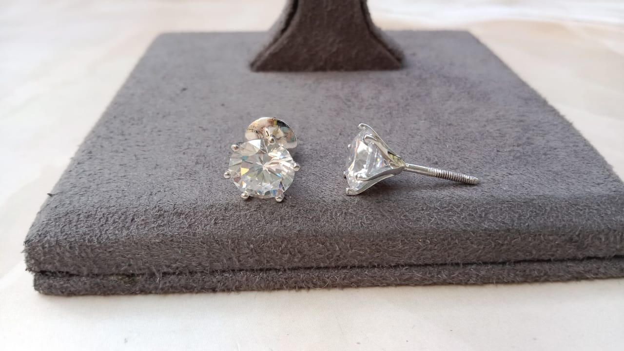 9MM Round Solitaire Tops