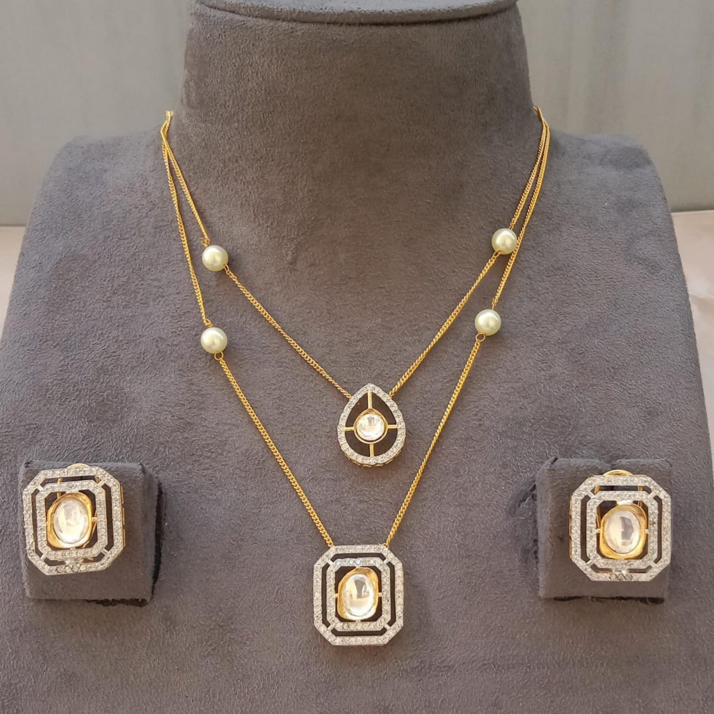 Pendant Set with Earrings