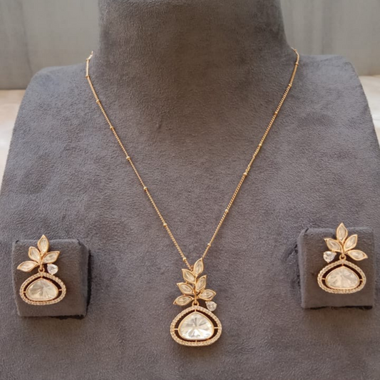 Pendant Set with Earrings