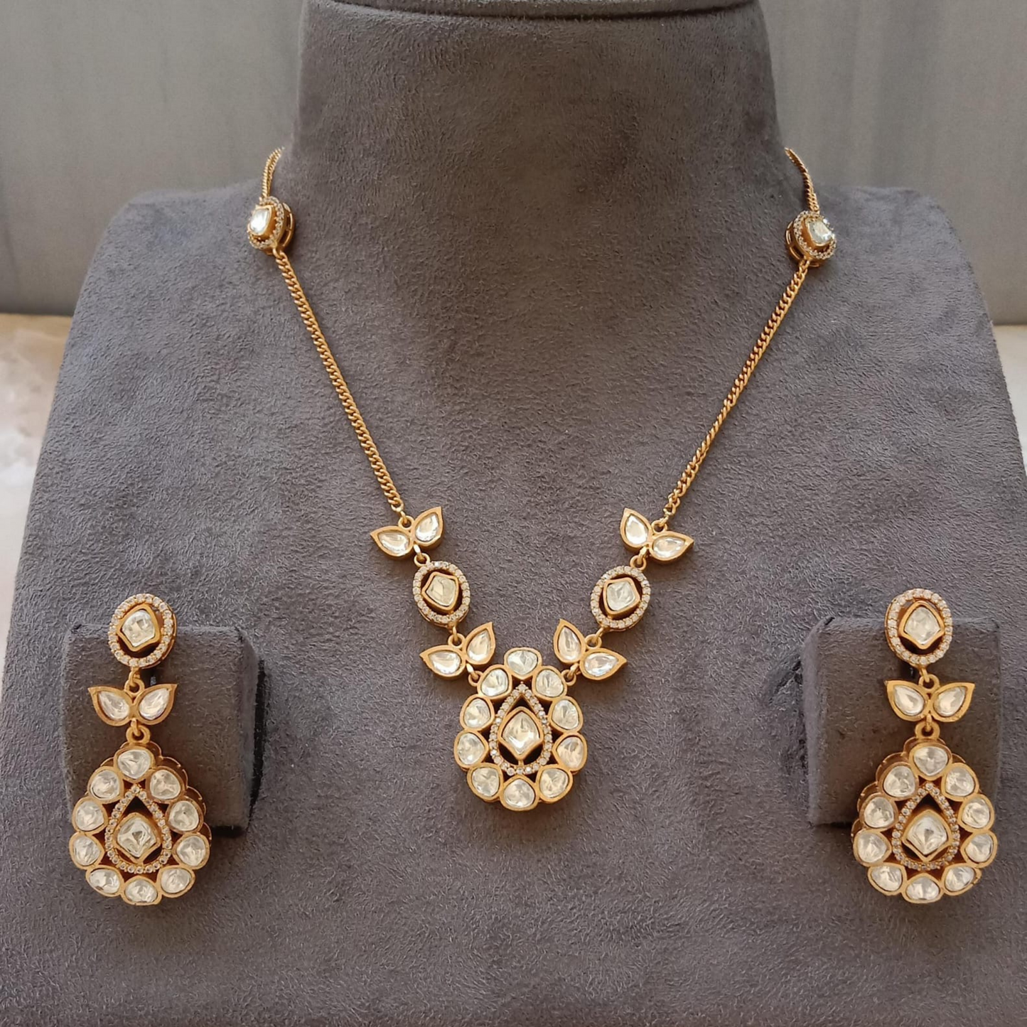 Pendant Set with Earrings