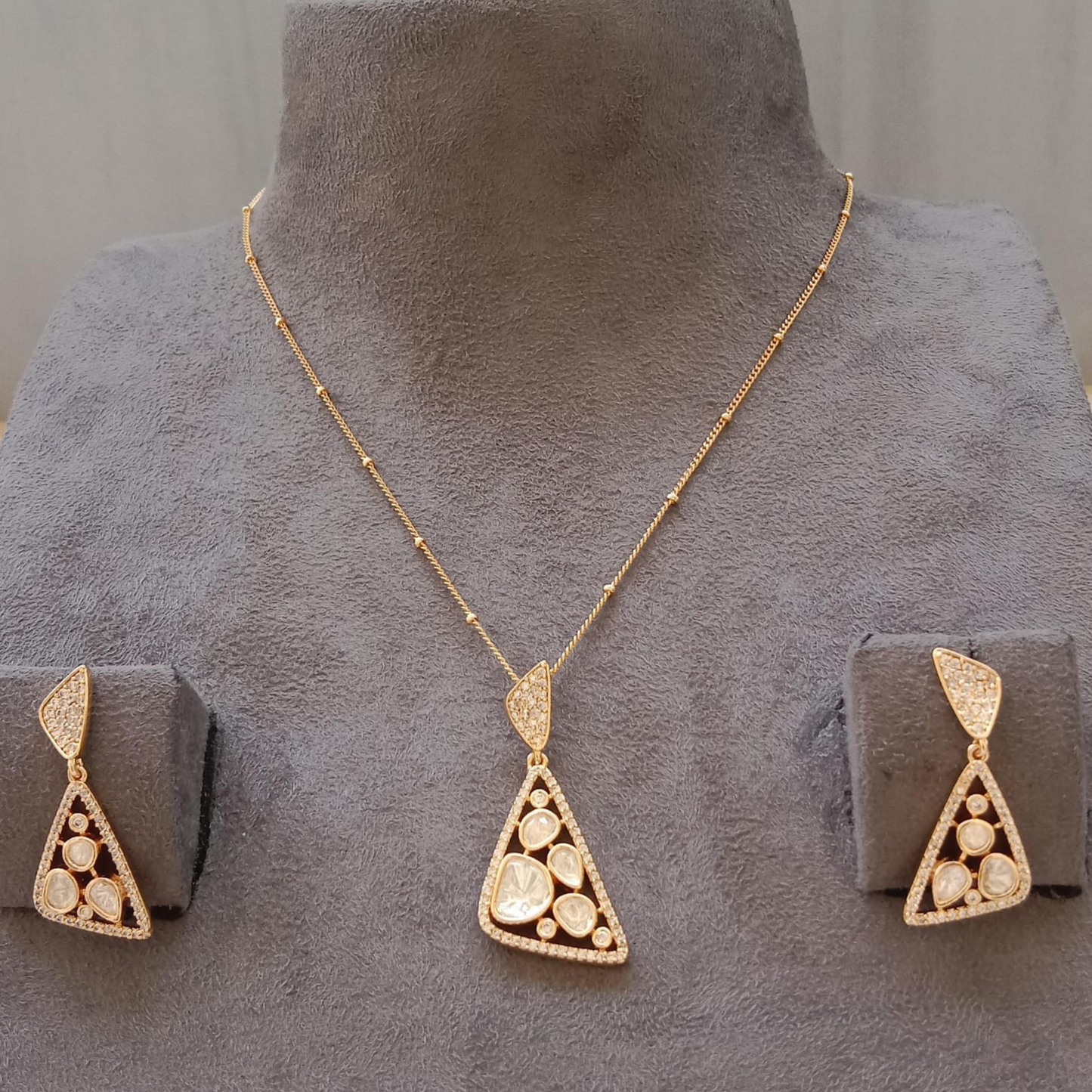 Pendant Set with Earrings