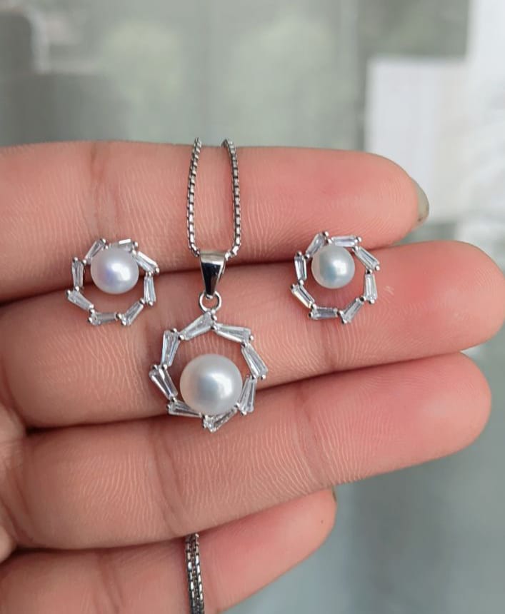 925 Pure Silver Pearl Pendent Set