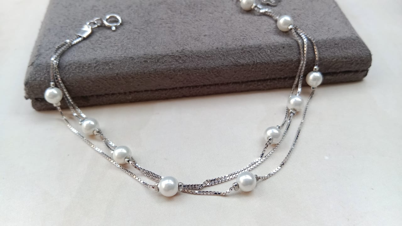 Silver- Pearl Bracelet