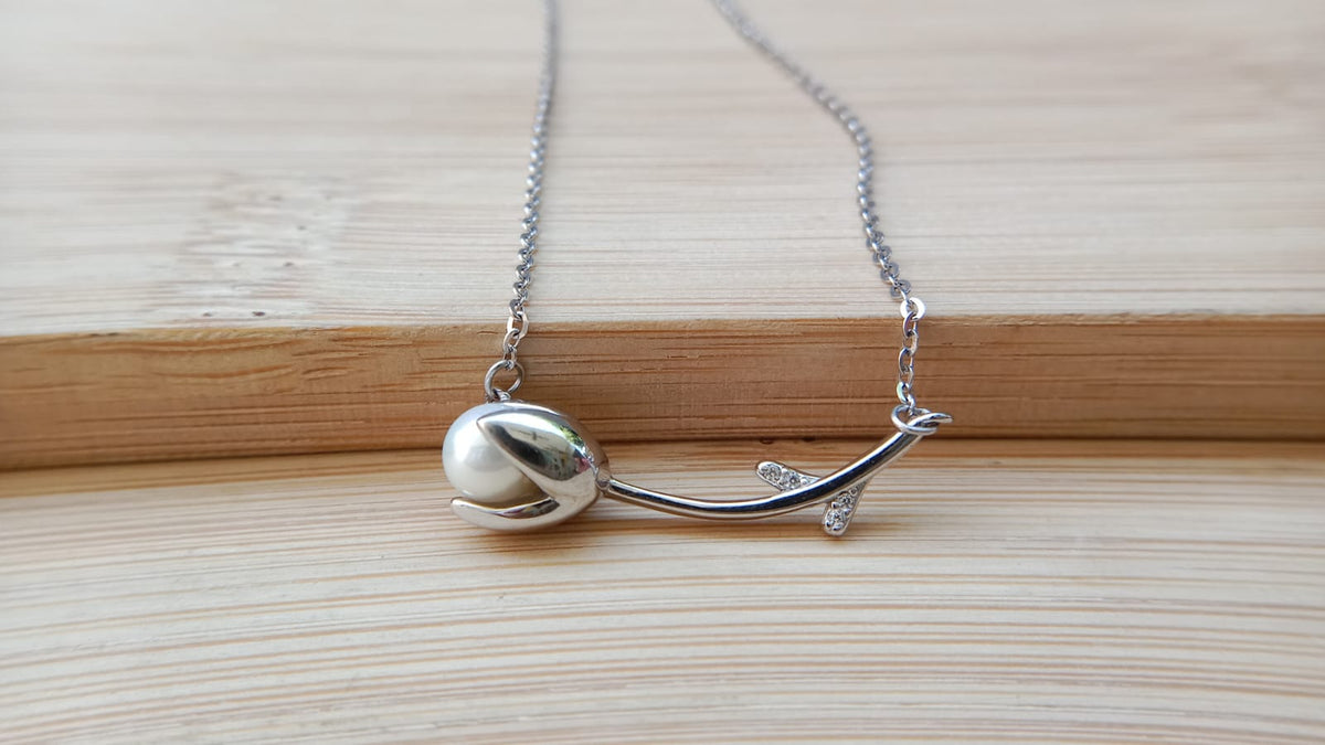 925 Pure Silver tulip pearl pendant
