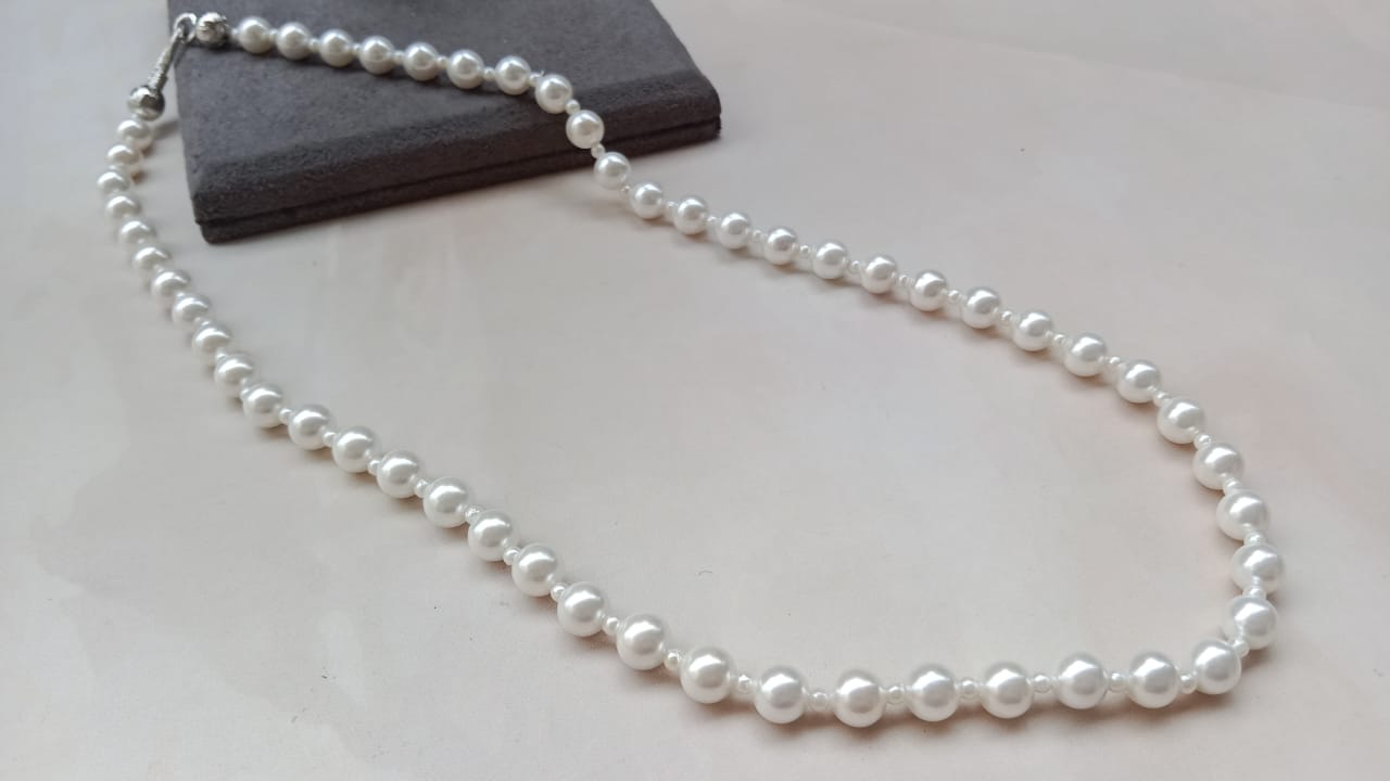 Elegant Classic Pearl Strand Necklace**