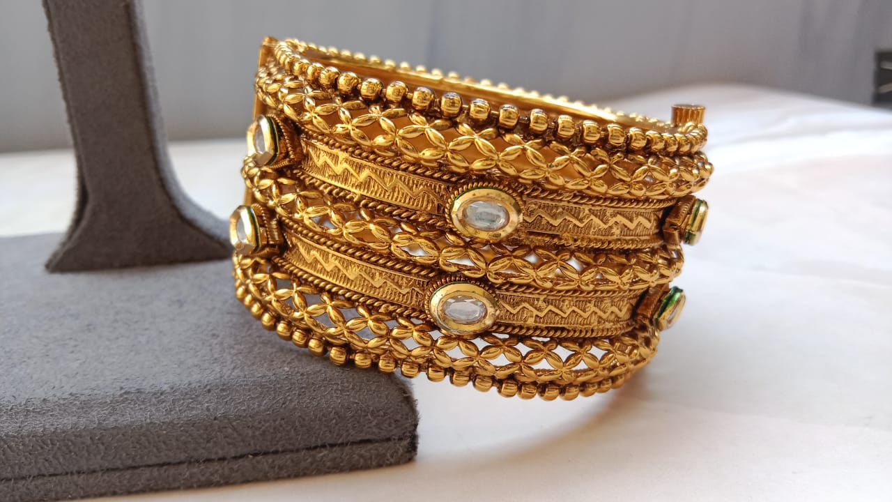 Kundan Bracelet