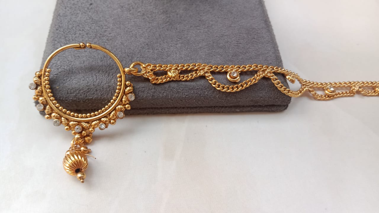 Gold-Plated Traditional Nath with Stone Detailing & Designer Chain