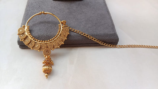Traditional Gold-Plated Maharashtrian Nath with Filigree Work & Hanging Bead
