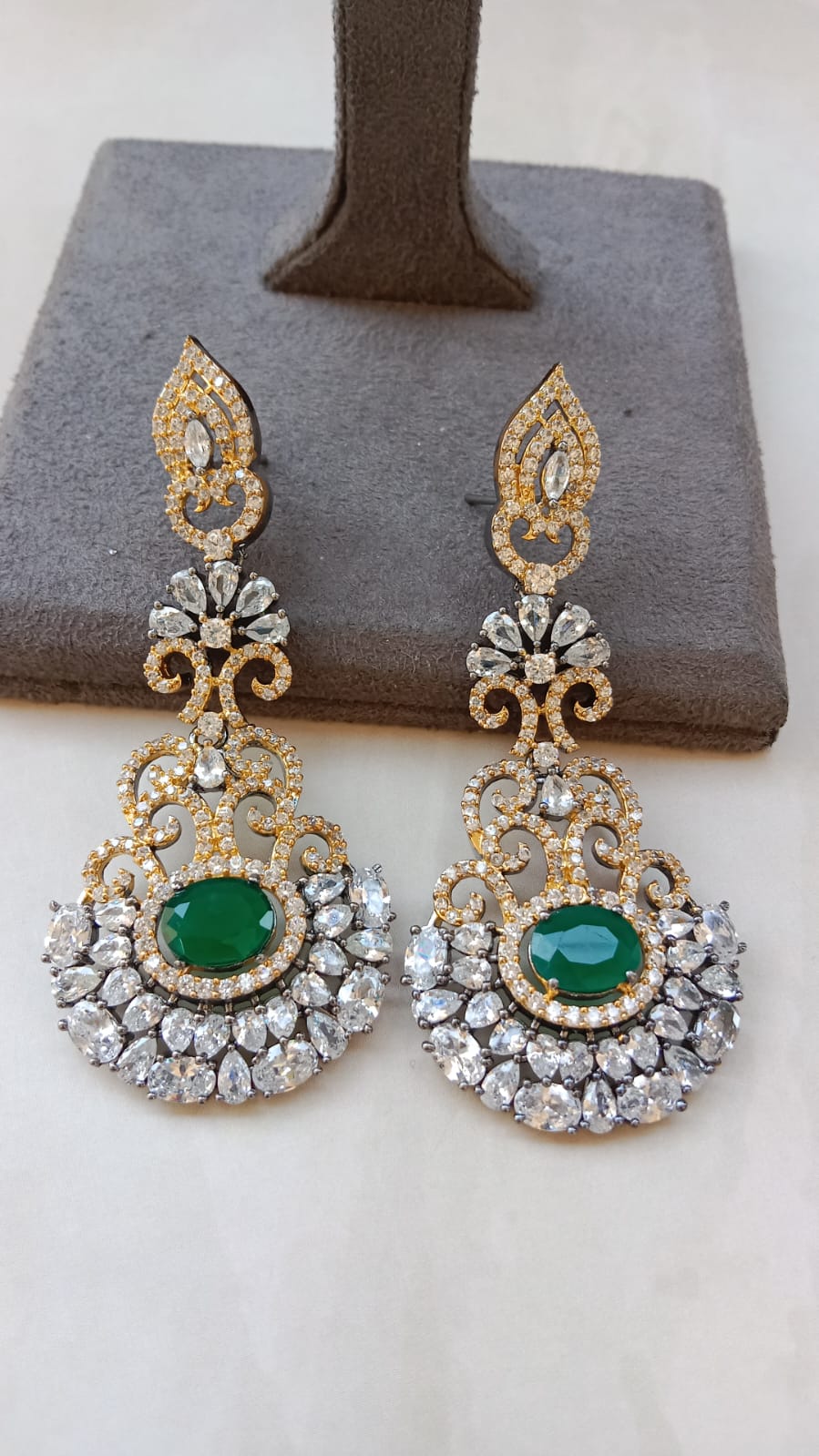 Victorian Long AD Earrings with Oval Center Stone (Green / LCT / Ruby)