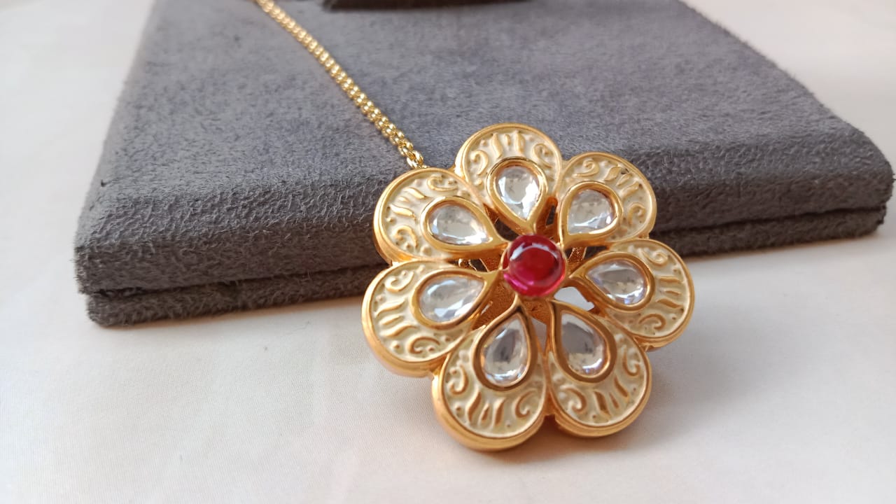 Kundan Floral tikka with Ruby Center – Gold Plated Mint/White Enamel Design