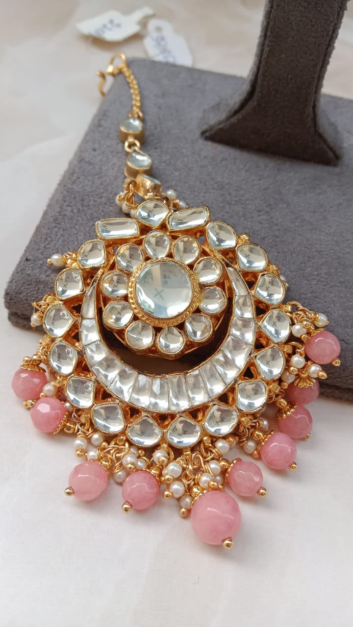 Kundan Tikka with Gold Plating