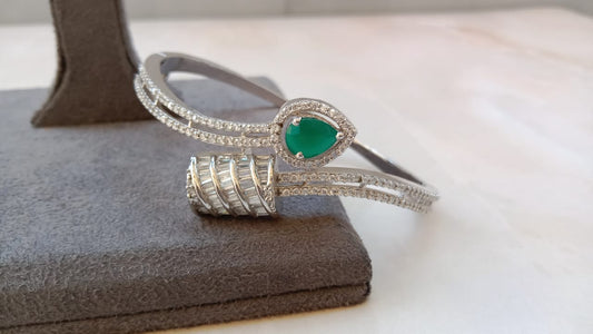 Green Stone American Diamond Openable Bracelet