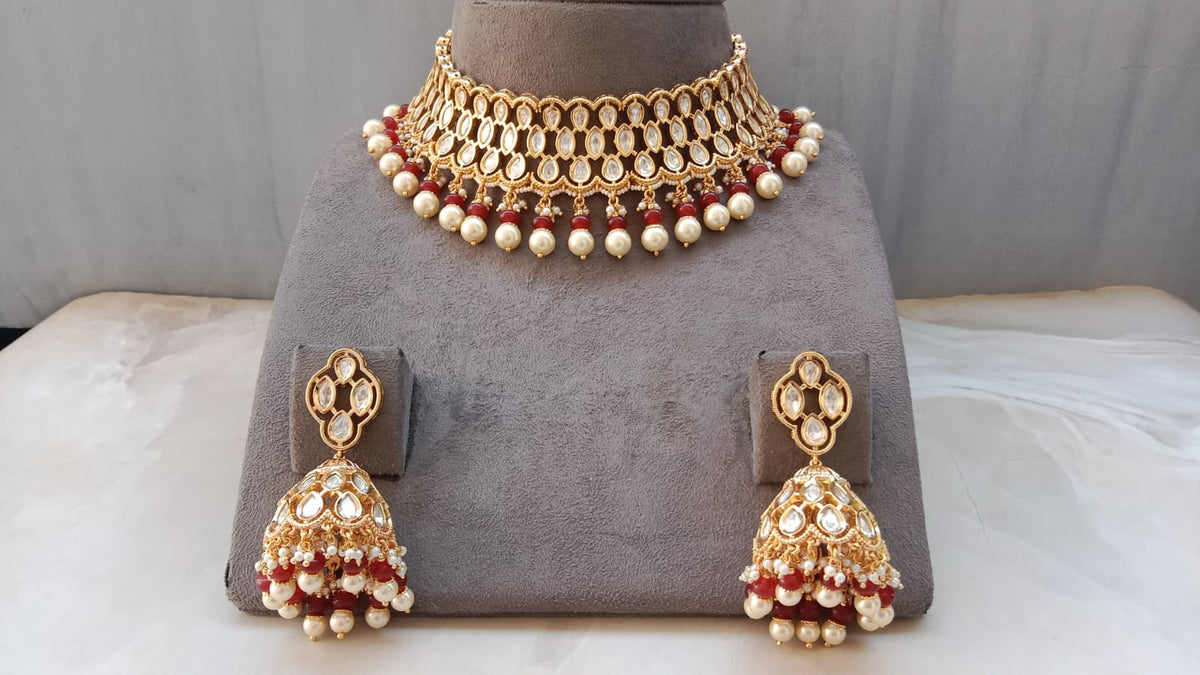 Elegant Kundan Choker Necklace Set with Pearl Drops