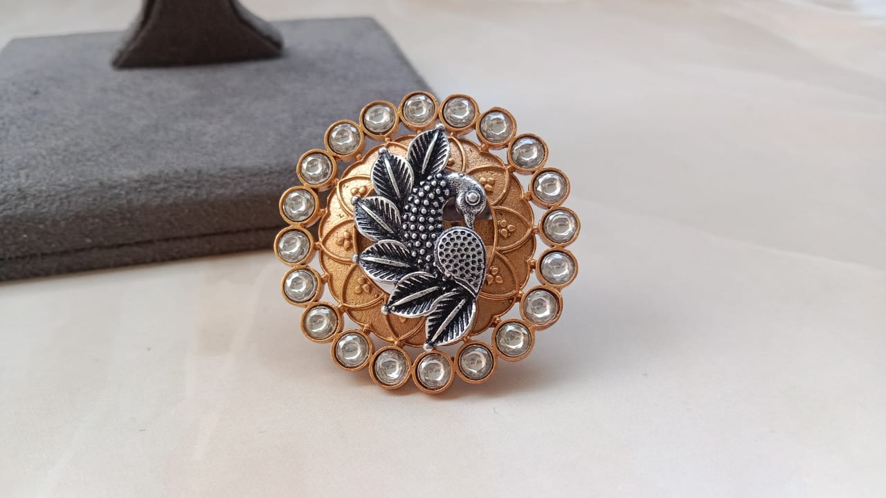 Kundan Ring