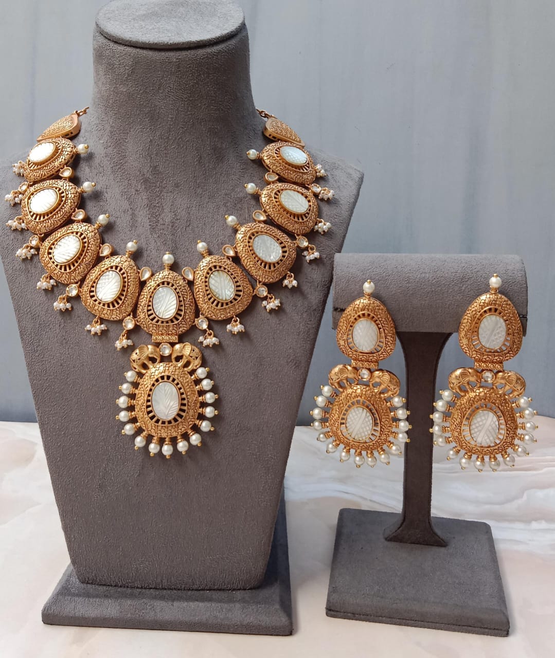 Antique Gold Carved Mother-of-Pearl Choker Set with Pearl Drops