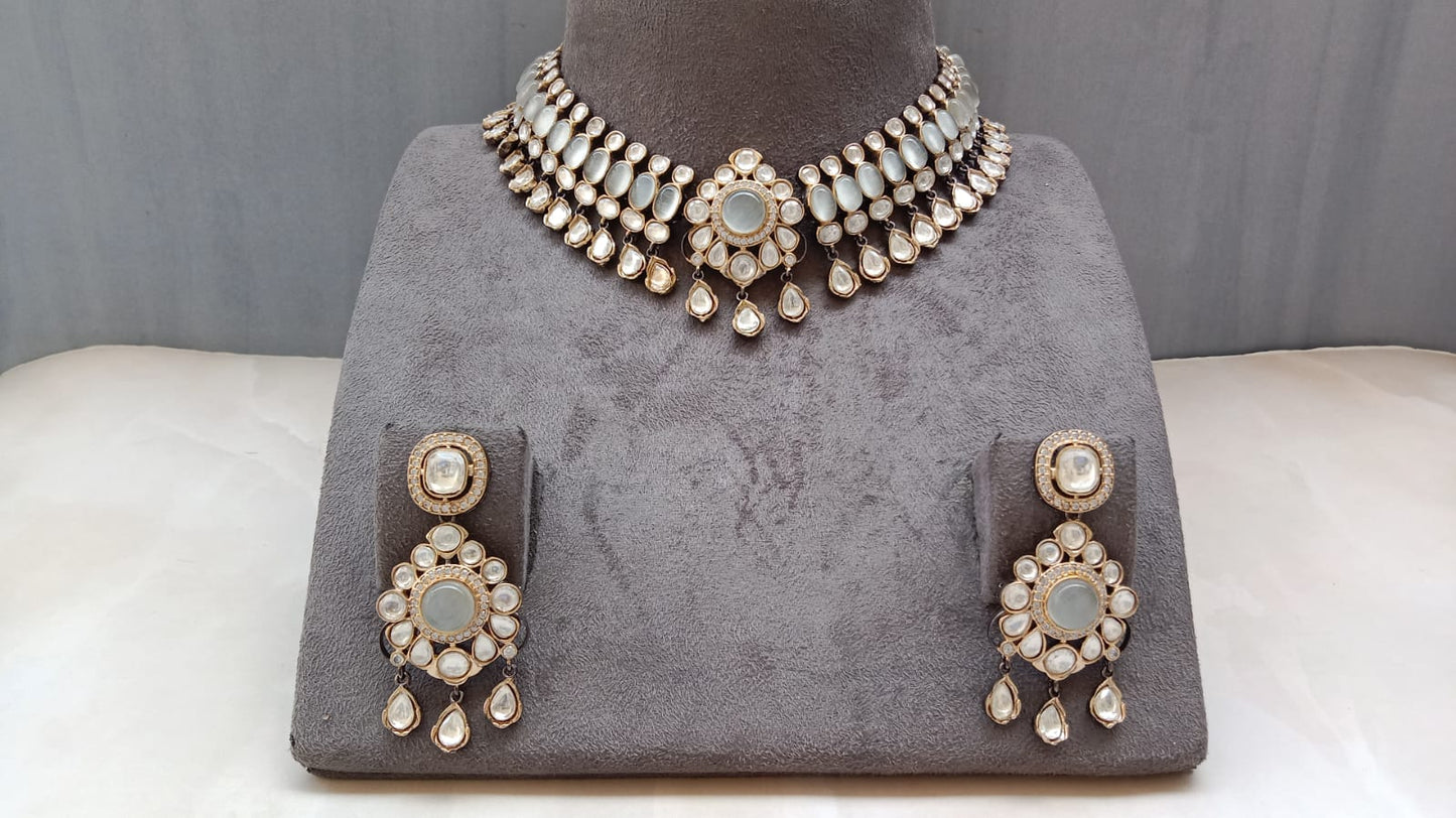 Grey Polki Necklace Set