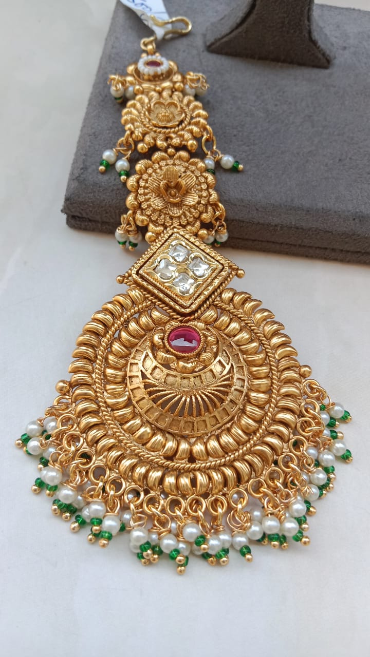 Gold-plated Maang Tikka