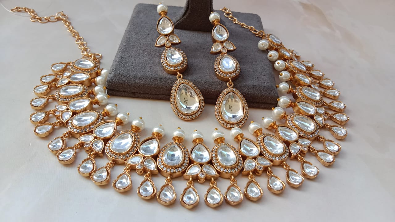 Polki Necklace Set with Pearl