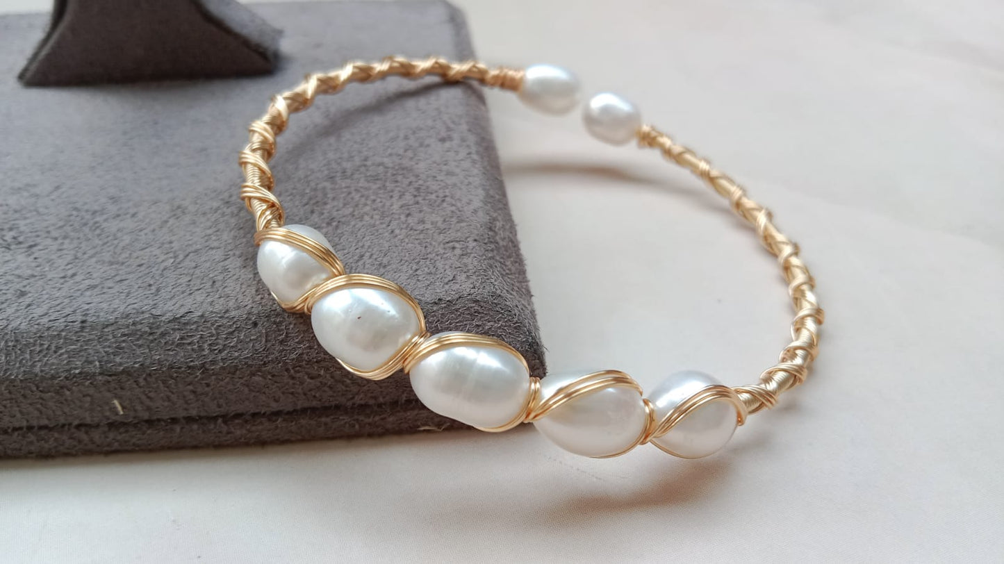 Pearl Bracelet