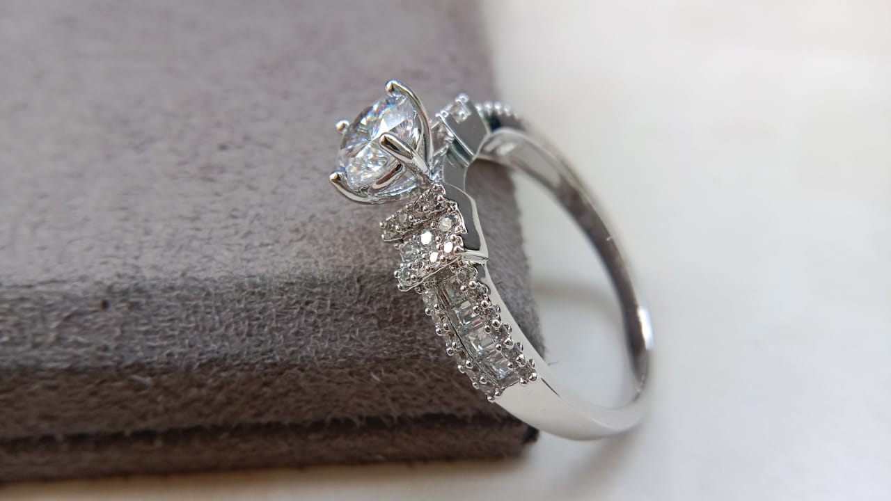 Rodium Delicate Solitaire Ring